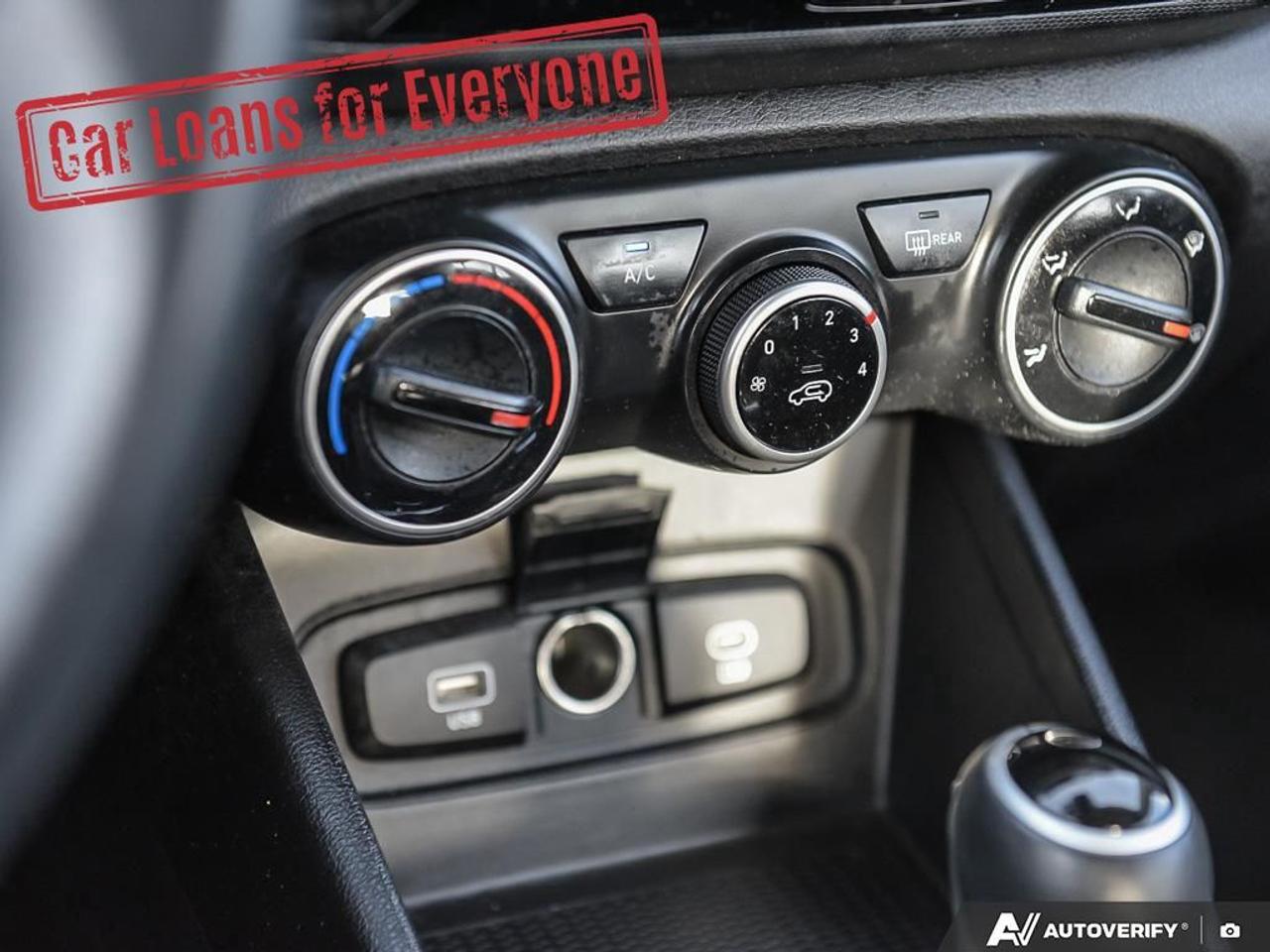 2024 Hyundai Venue PREFERRED Photo