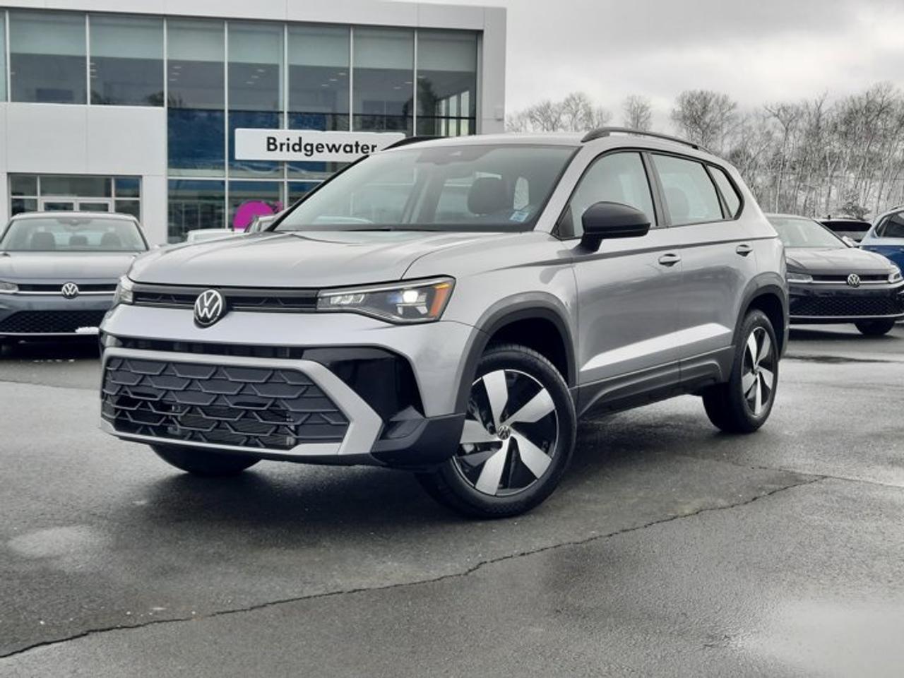Small SUV 4WD, Trendline 4MOTION, 8-Speed Automatic w/OD, Intercooled Turbo Regular Gasoline I-4 1.5 L/91