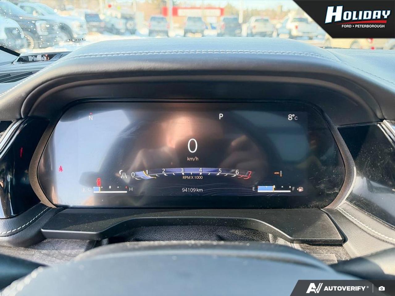 2023 Jeep Grand Cherokee Overland Photo