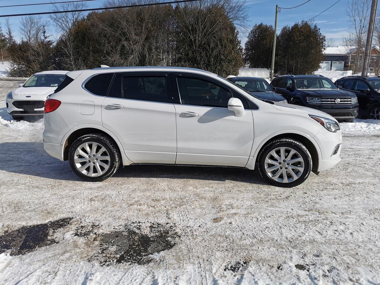 2017 Buick Envision Premium Photo3