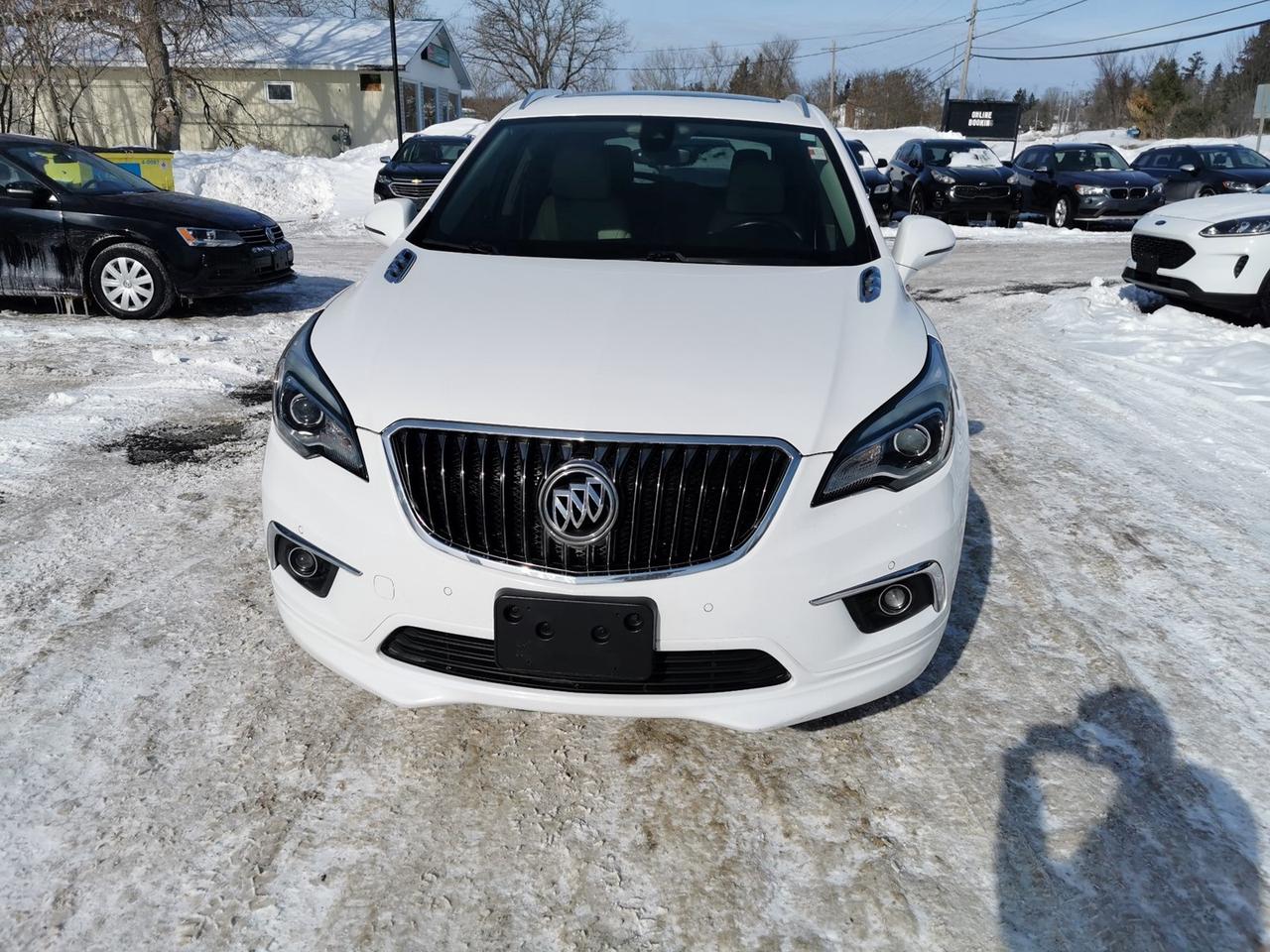 2017 Buick Envision Premium Photo