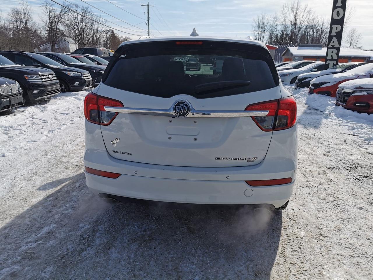 2017 Buick Envision Premium Photo