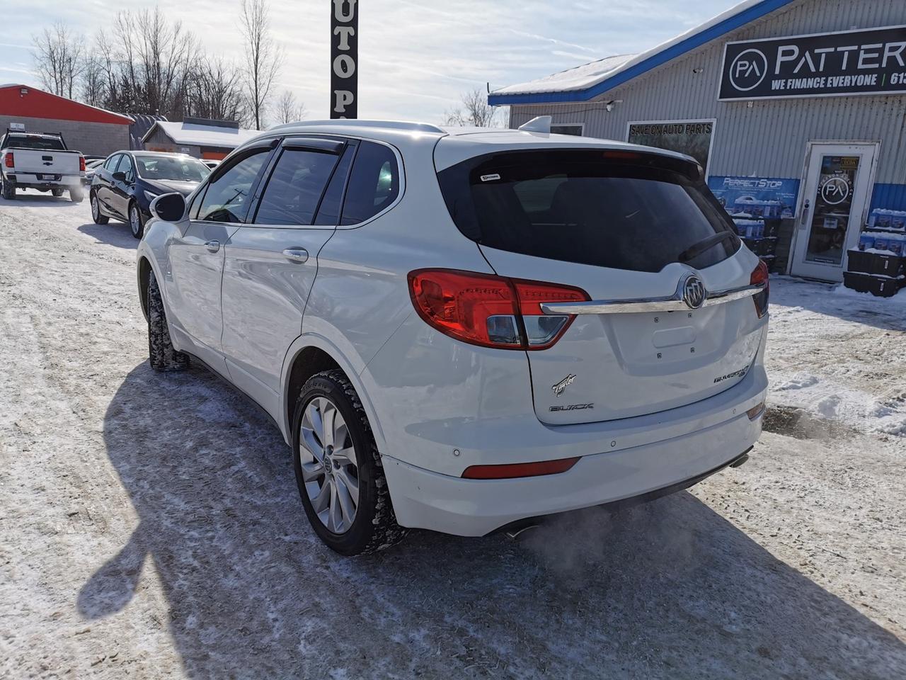 2017 Buick Envision Premium Photo
