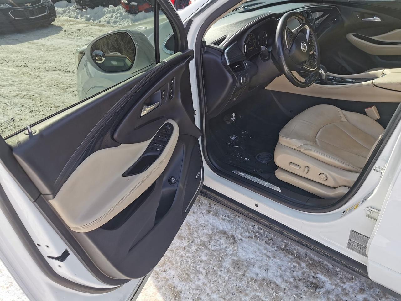 2017 Buick Envision Premium Photo