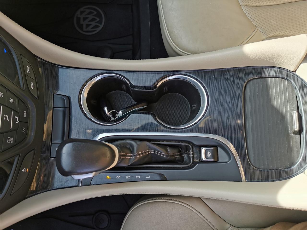 2017 Buick Envision Premium Photo