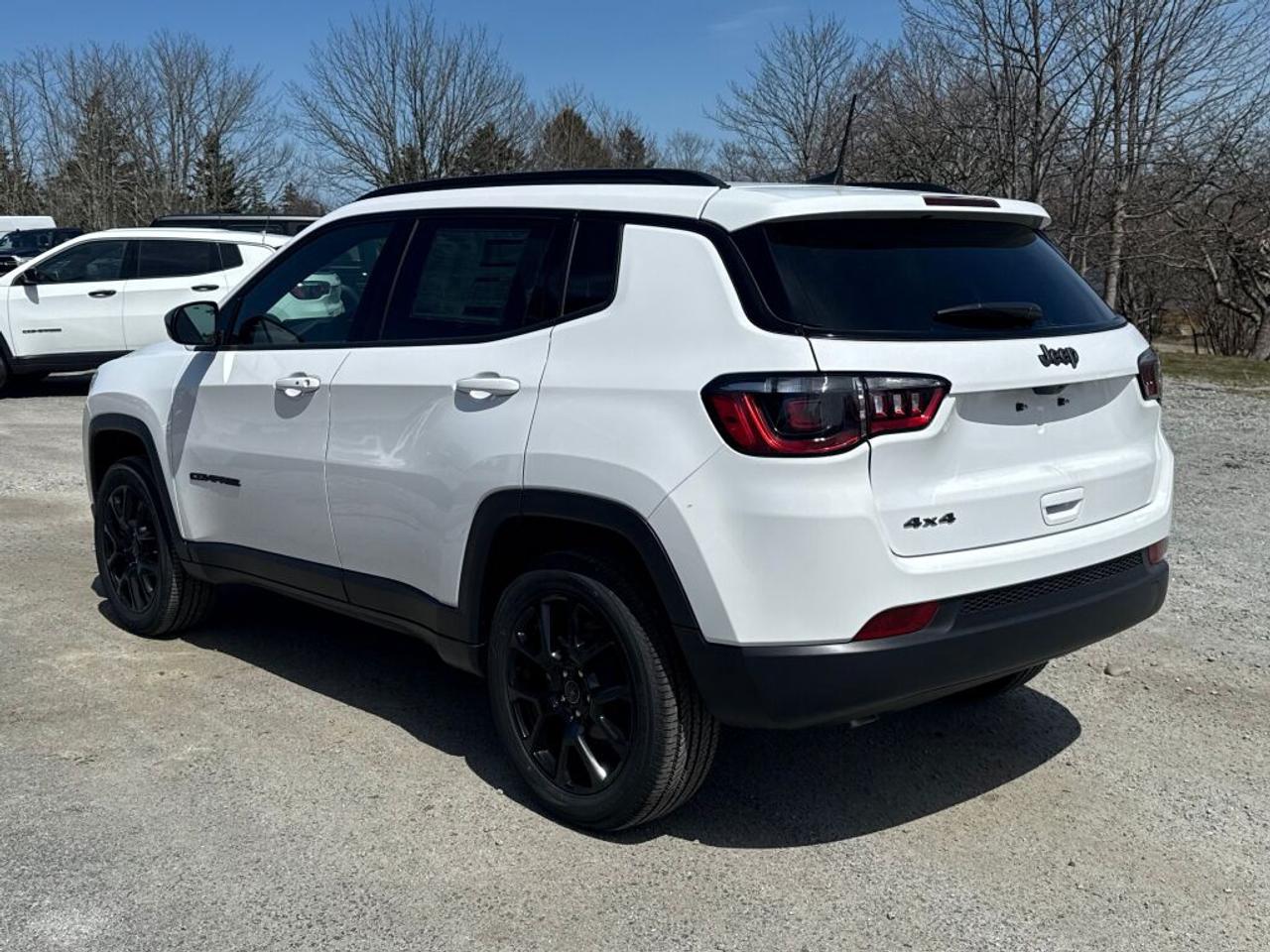 2026 Jeep Compass NORTH Photo