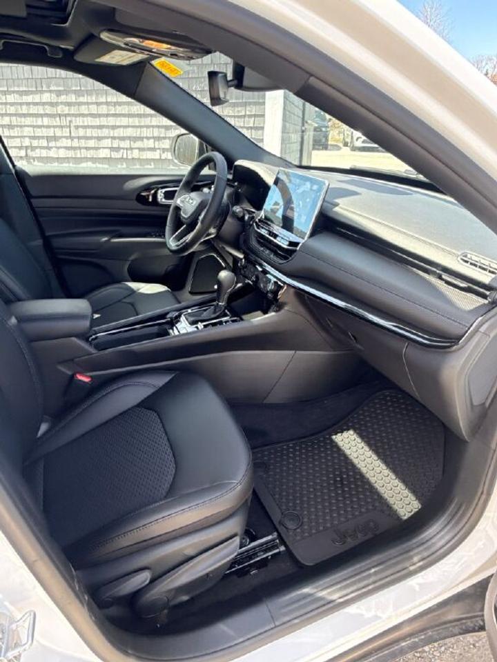 2026 Jeep Compass NORTH Photo
