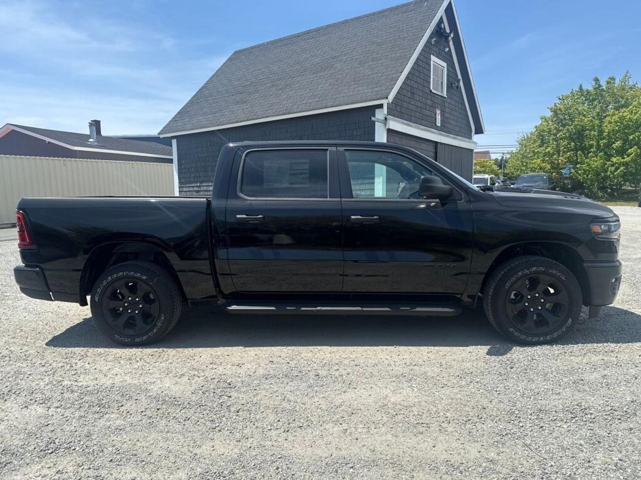 2026 RAM 1500 Express Photo