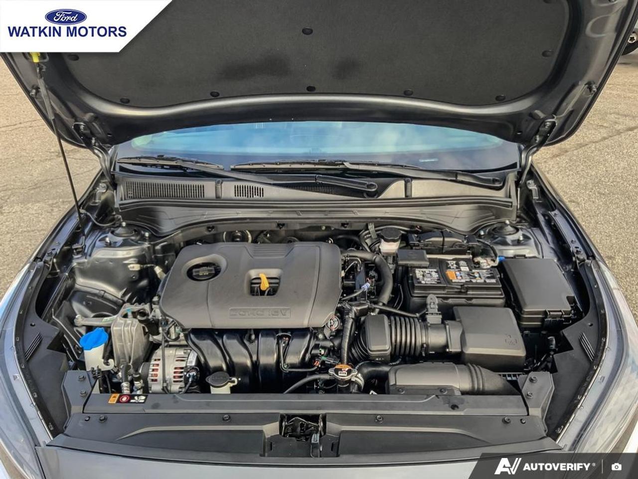 2023 Kia Forte Sedan GT LINE Photo12