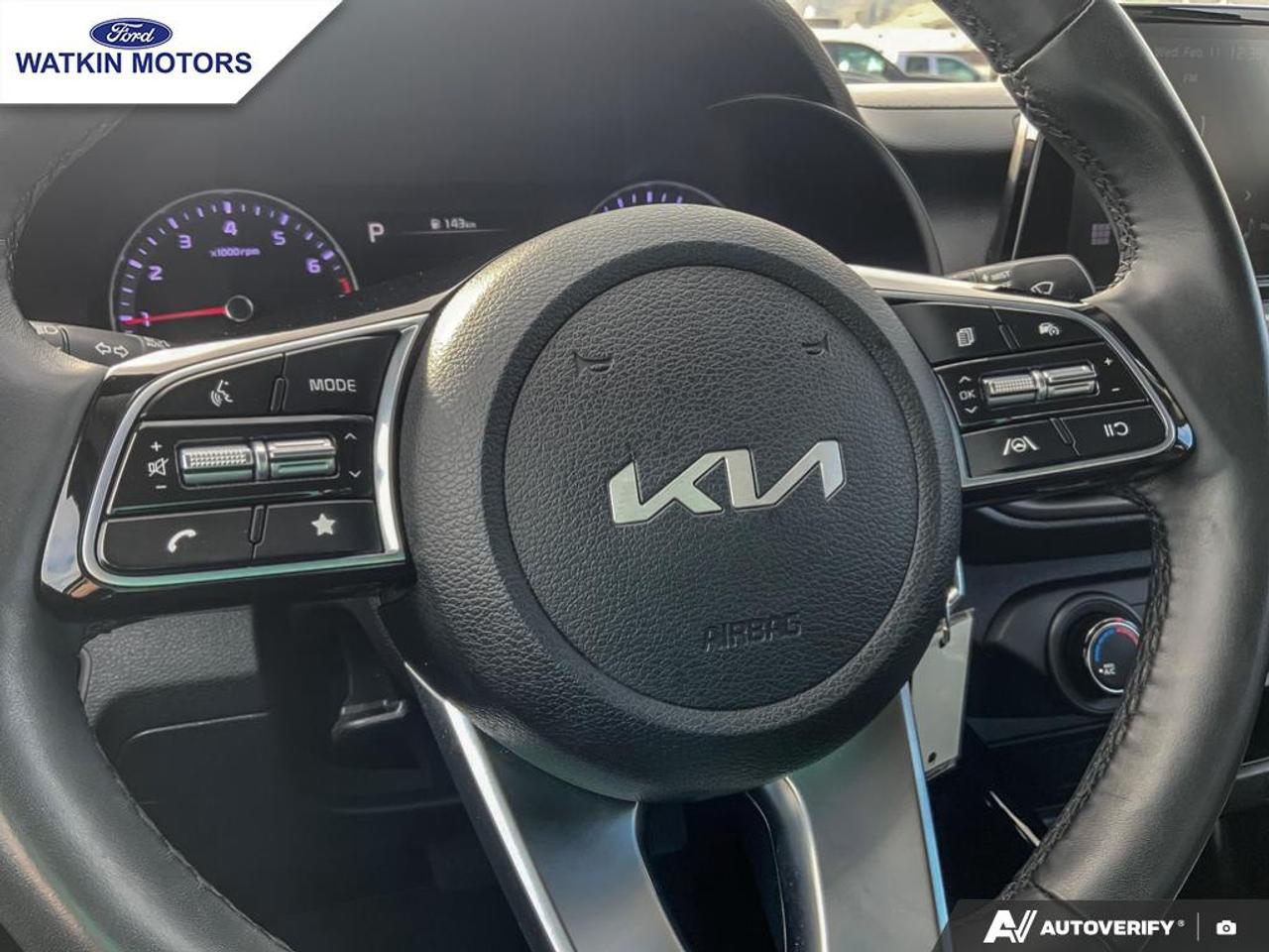 2023 Kia Forte Sedan GT LINE Photo18