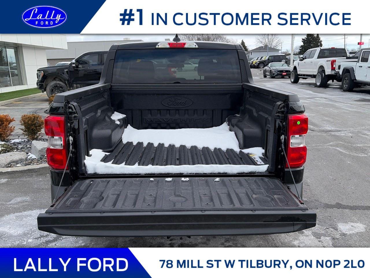 2026 Ford Maverick XLT AWD SuperCrew Photo4