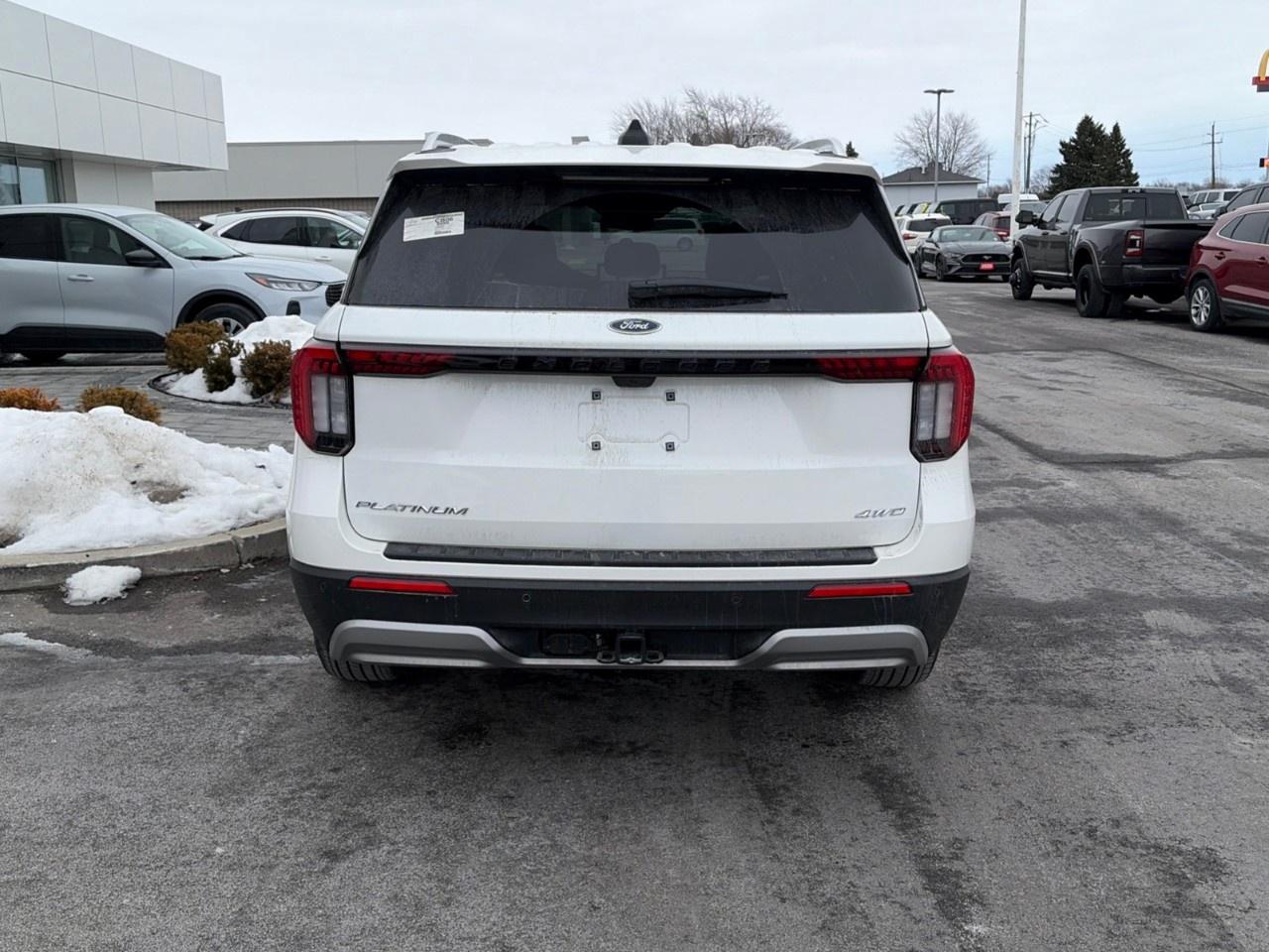 2026 Ford Explorer Platinum 4WD Photo