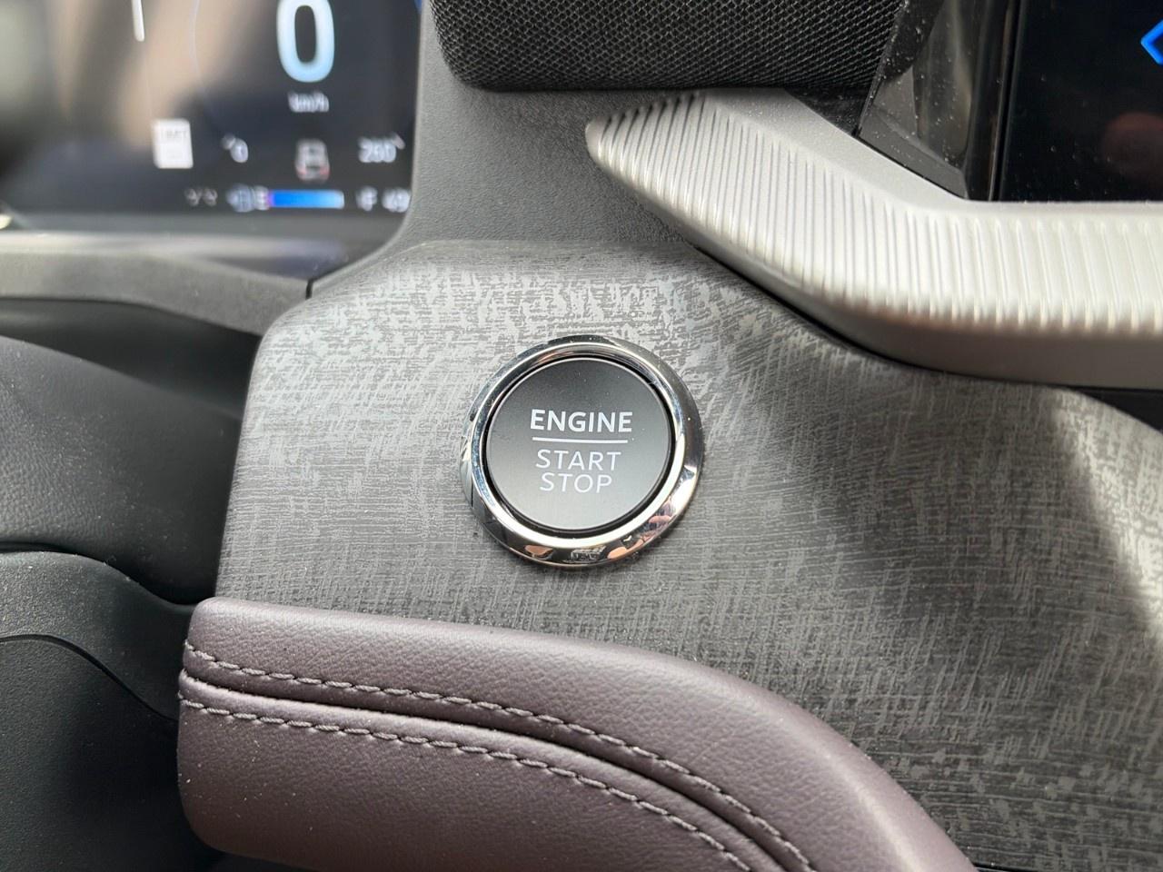 2026 Ford Explorer Platinum 4WD Photo