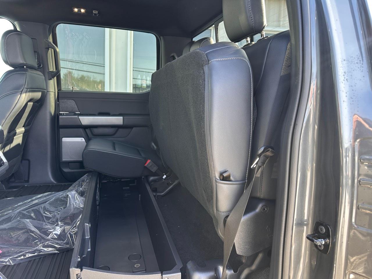 2026 Ford F-150 XLT 4WD SuperCrew 5.5' Box Photo