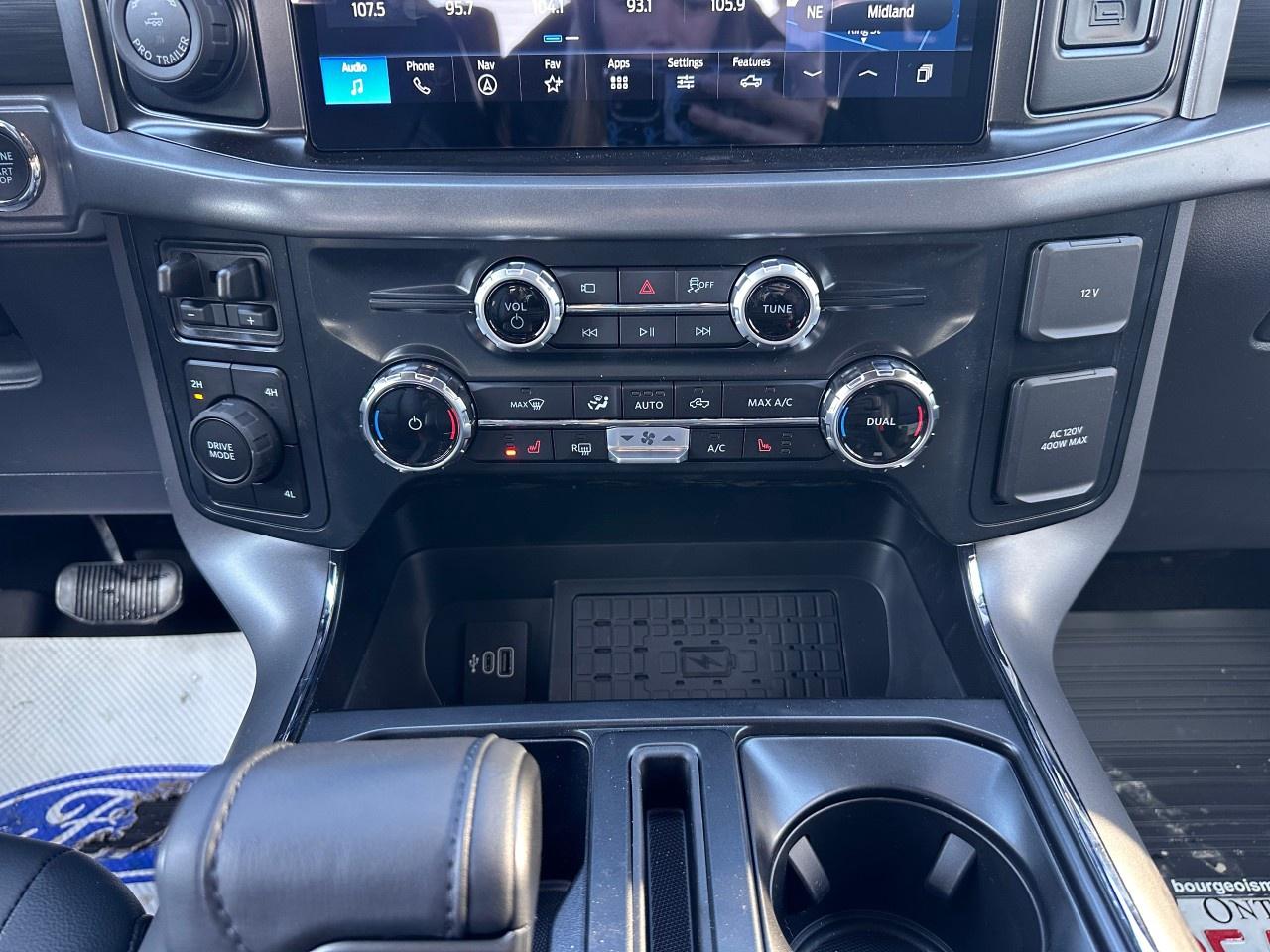 2026 Ford F-150 XLT 4WD SuperCrew 5.5' Box Photo