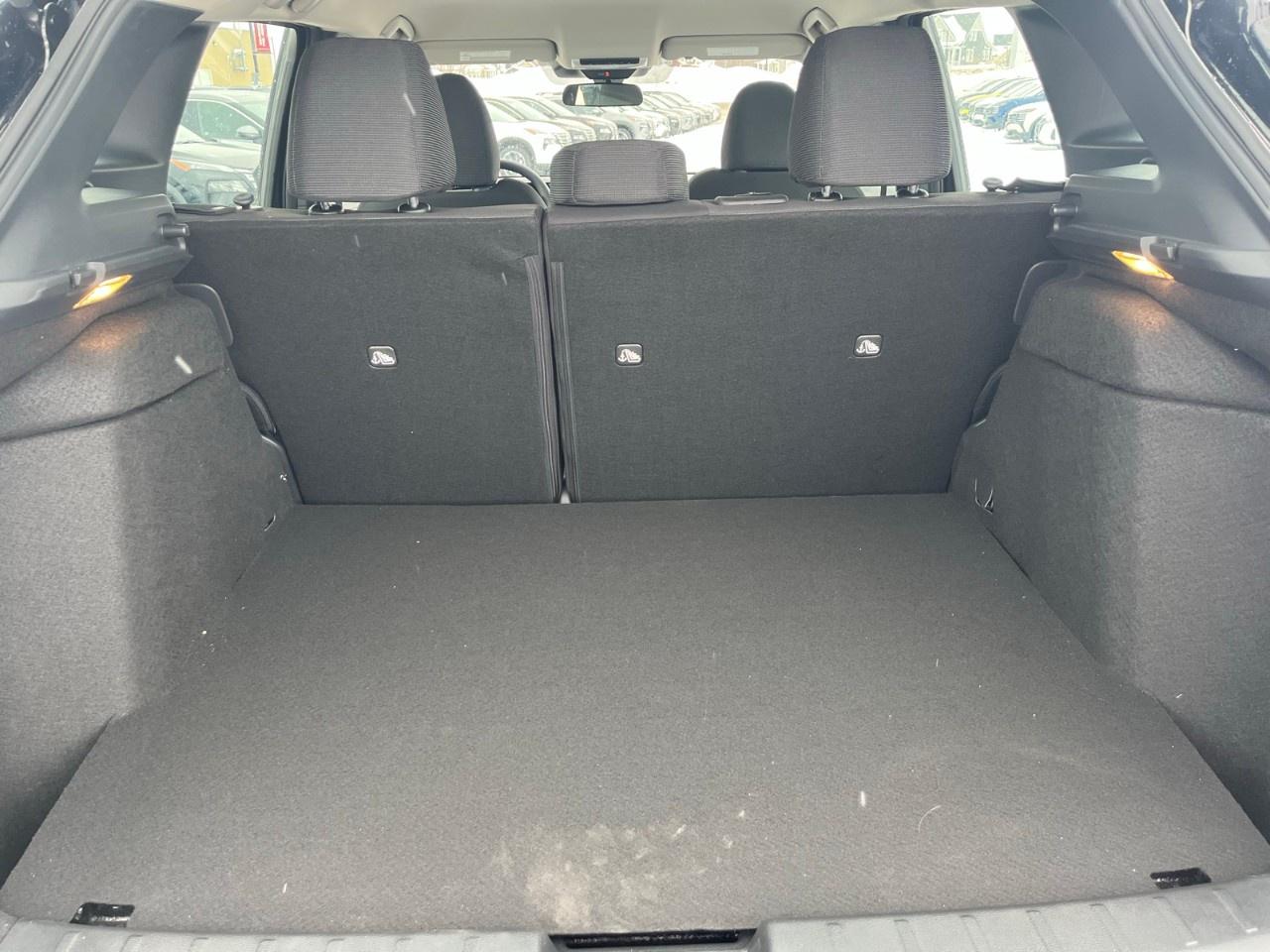 2026 Nissan Kicks S AWD Photo