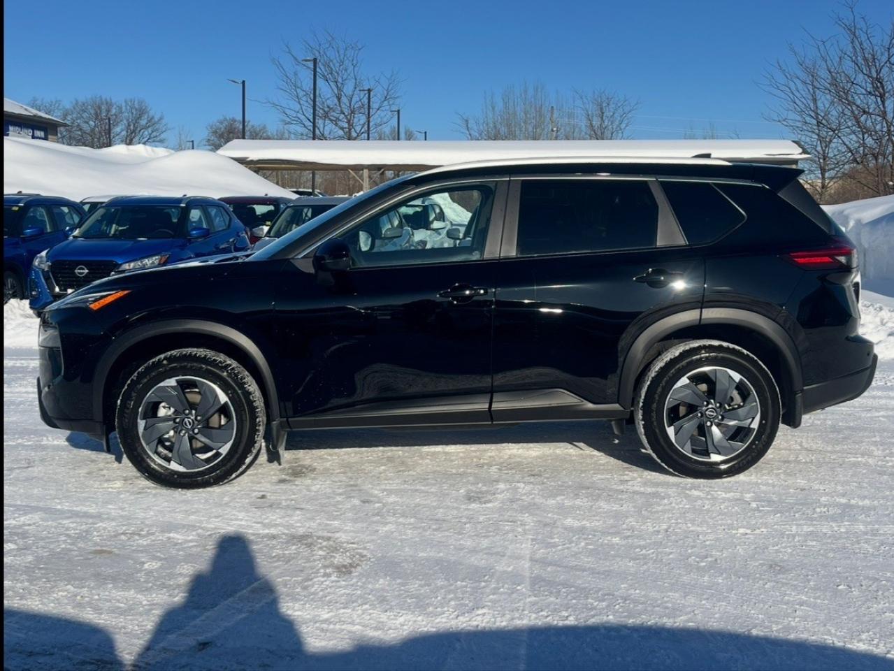 2026 Nissan Rogue AWD SV Moonroof Photo