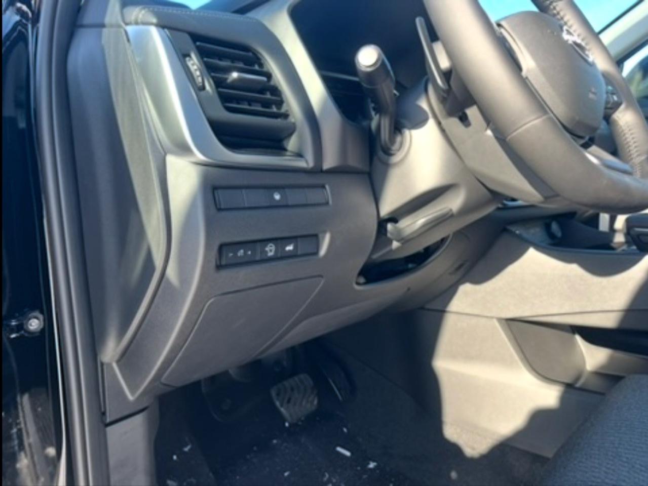 2026 Nissan Rogue AWD SV Moonroof Photo