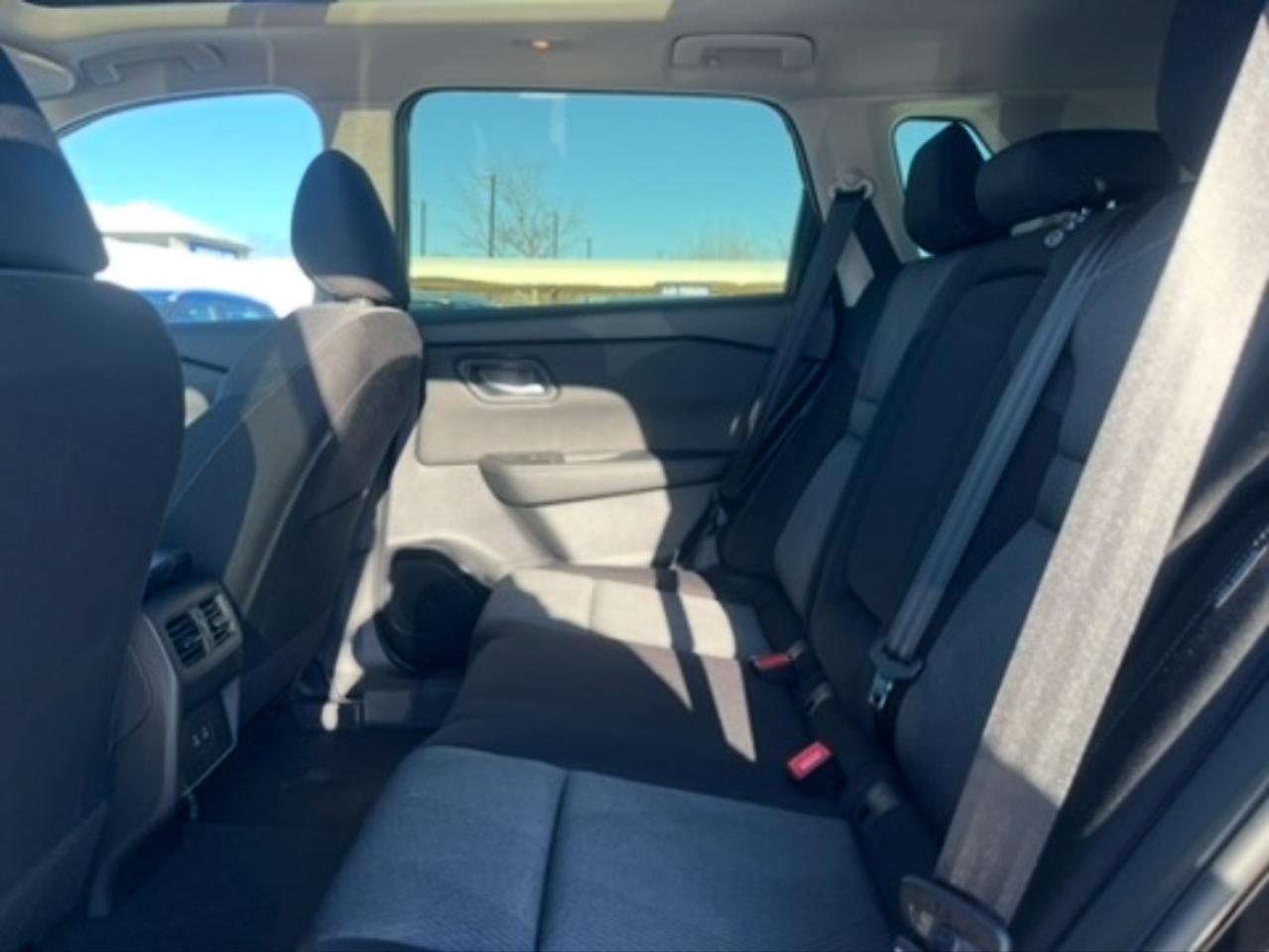 2026 Nissan Rogue AWD SV Moonroof Photo