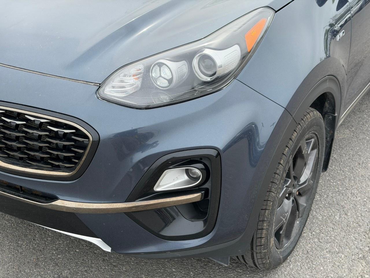 2022 Genesis GV70 2.5T Select AWD [V71SAA25KL53] Photo