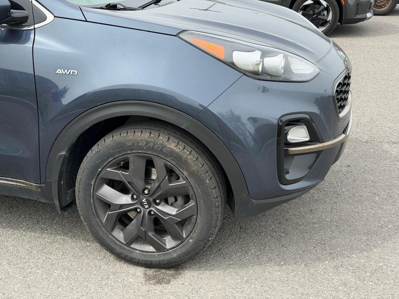 2022 Genesis GV70 2.5T Select AWD [V71SAA25KL53] Photo