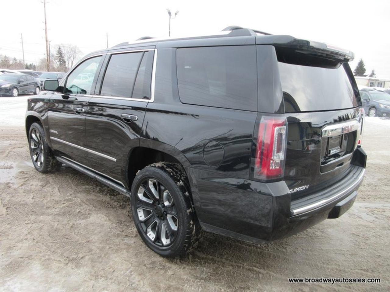 2020 GMC Yukon LOADED DENALI-PACKAGE 7 PASSENGER 6.2L - V8.. 4X4.. CAPTAINS.. 3RD ROW.. NAVIGATION.. SUNROOF.. LEATHER.. HEATED SEATS & WHEEL.. POWER PEDALS.. Photo