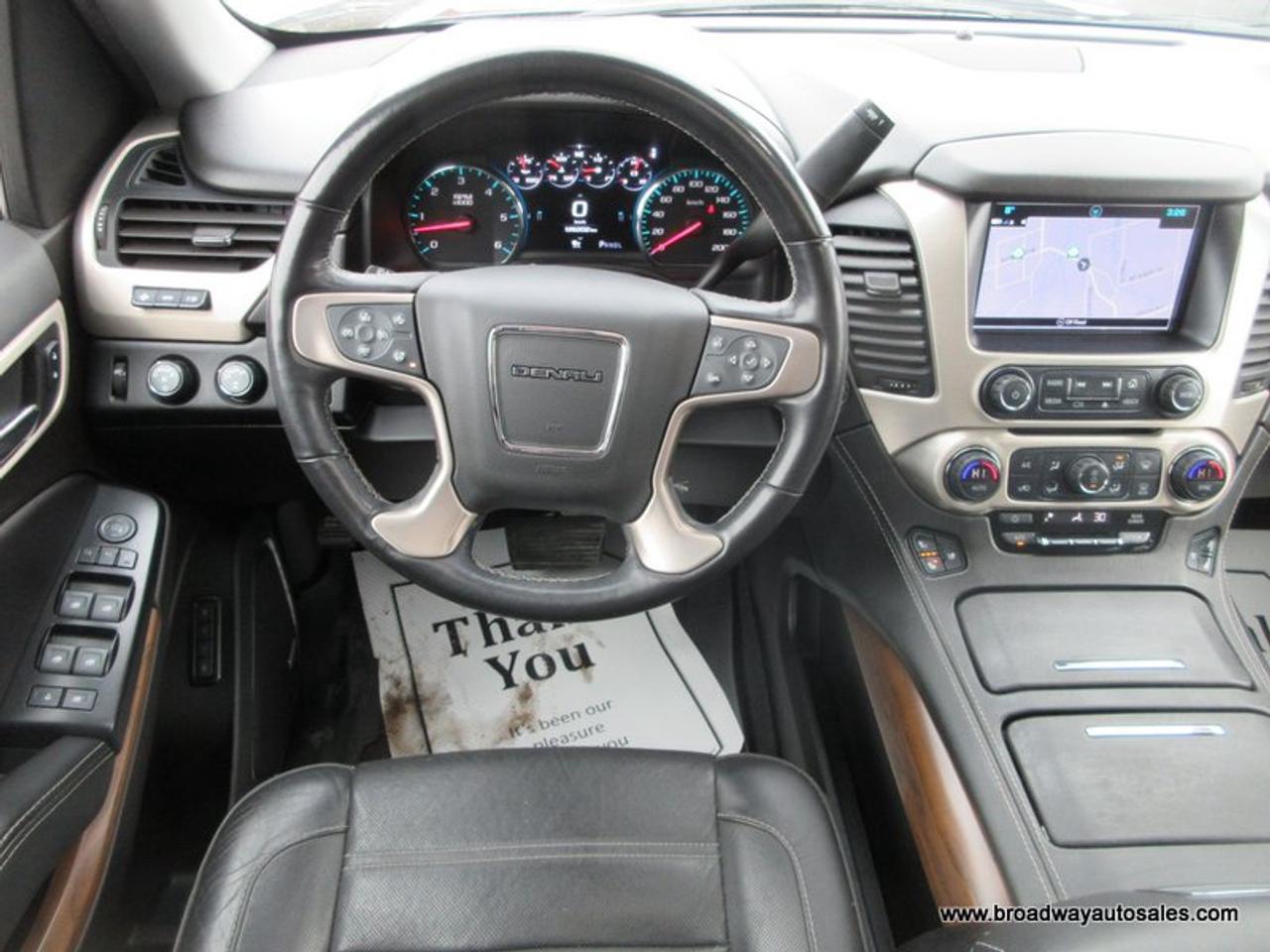 2020 GMC Yukon LOADED DENALI-PACKAGE 7 PASSENGER 6.2L - V8.. 4X4.. CAPTAINS.. 3RD ROW.. NAVIGATION.. SUNROOF.. LEATHER.. HEATED SEATS & WHEEL.. POWER PEDALS.. Photo