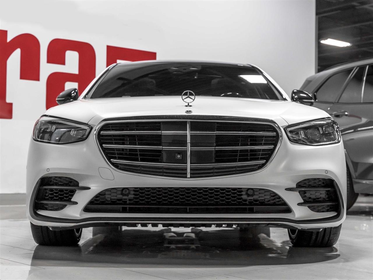 2023 Mercedes-Benz S-Class S 580|BURMESTER 3D|PREMIUM REAR SEAT PKG|MAGNO PAINT Photo2