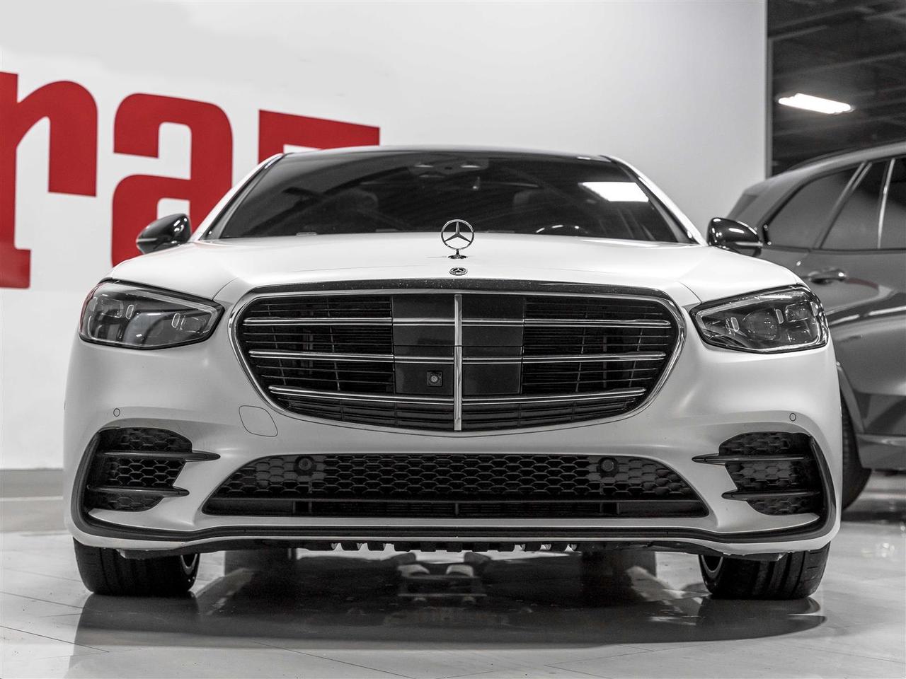 2023 Mercedes-Benz S-Class S 580|BURMESTER 3D|PREMIUM REAR SEAT PKG|MAGNO PAINT Photo2