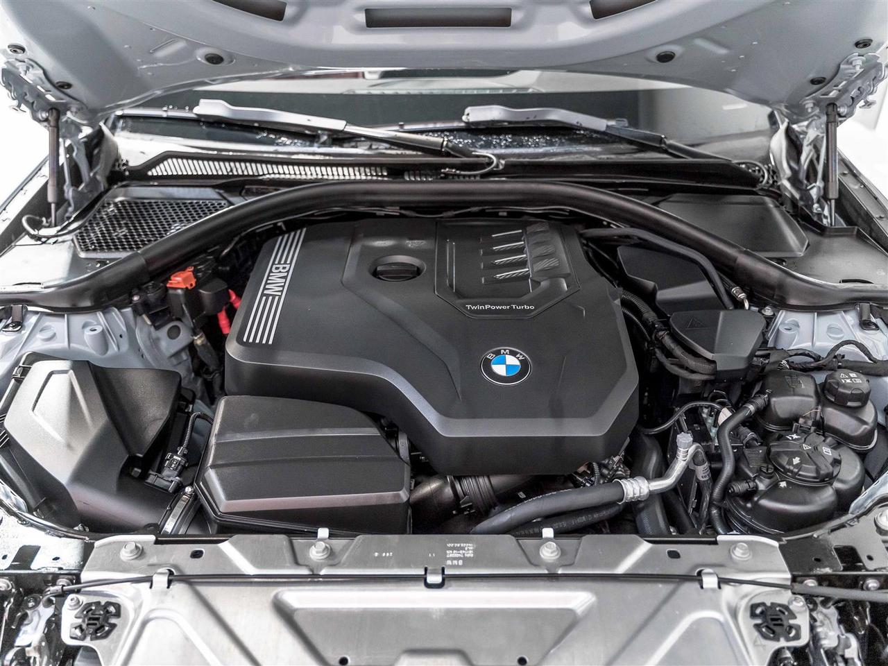 2023 BMW 330i 330i xDrive|M SPORT|M AERODYNAMICS|ACCIDENT FREE|ONE OWNER Photo