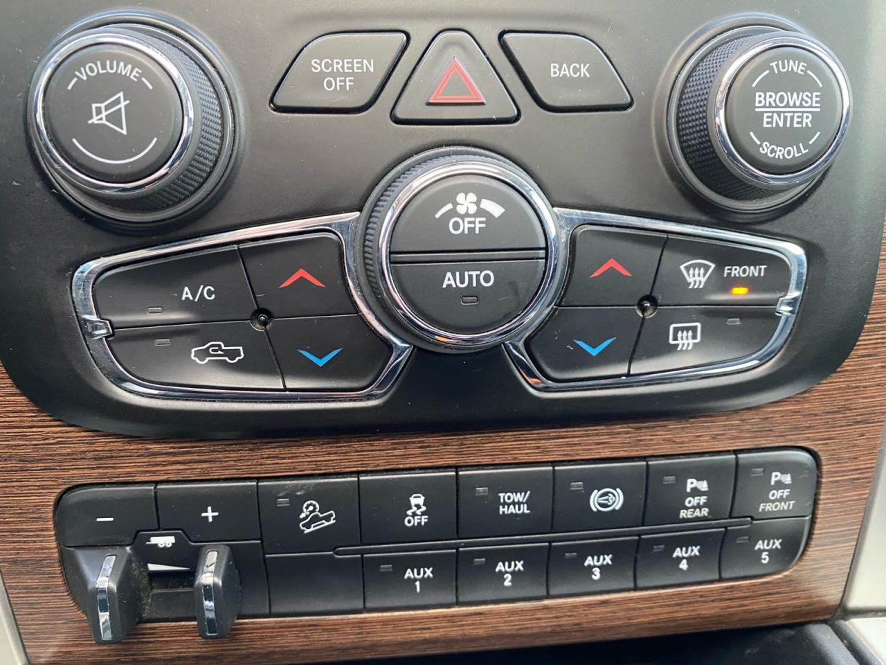 2017 RAM 2500 Laramie | Crew Cab | Cummins Diesel Photo