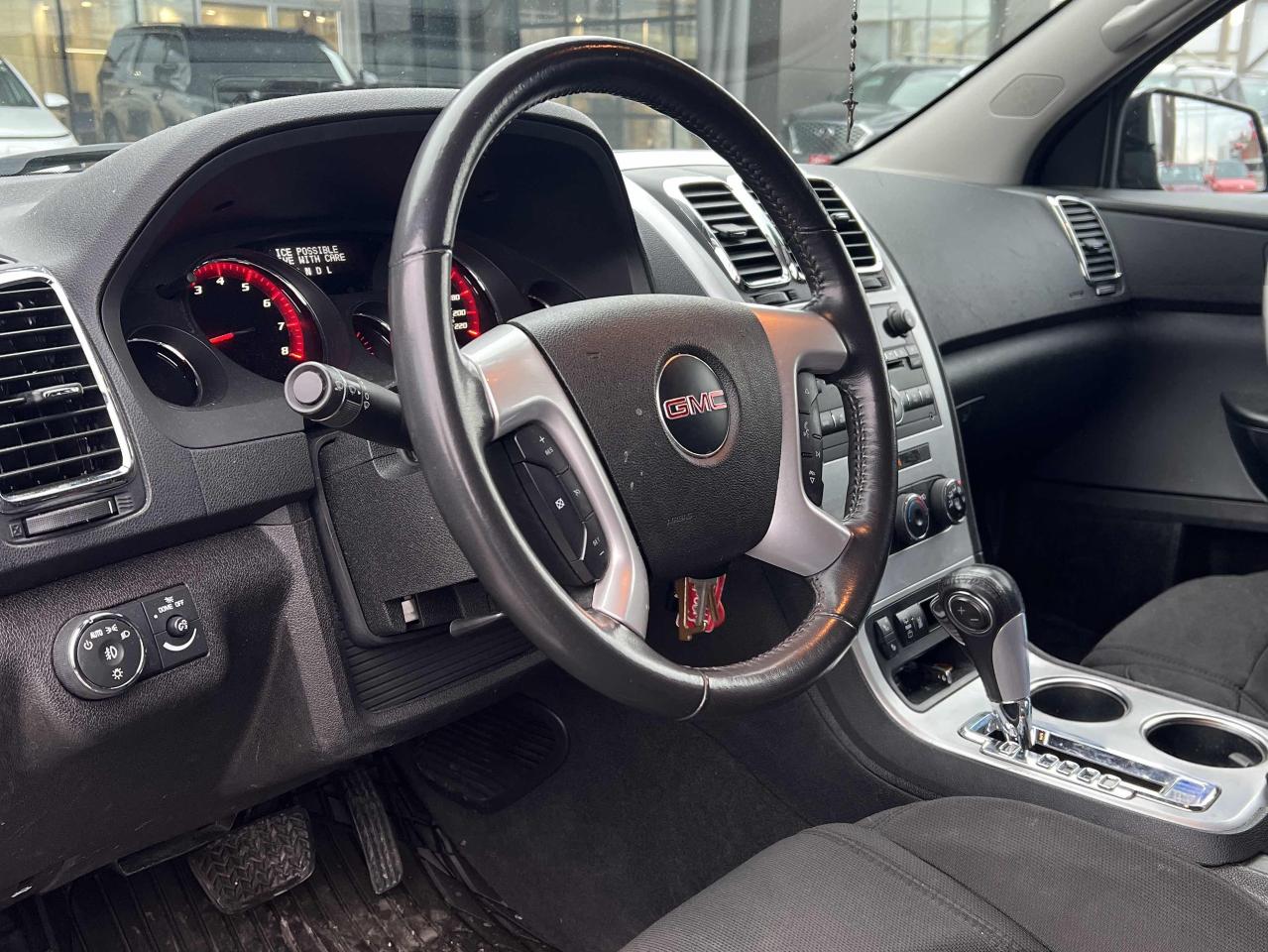 2012 GMC Acadia SLE2 Photo