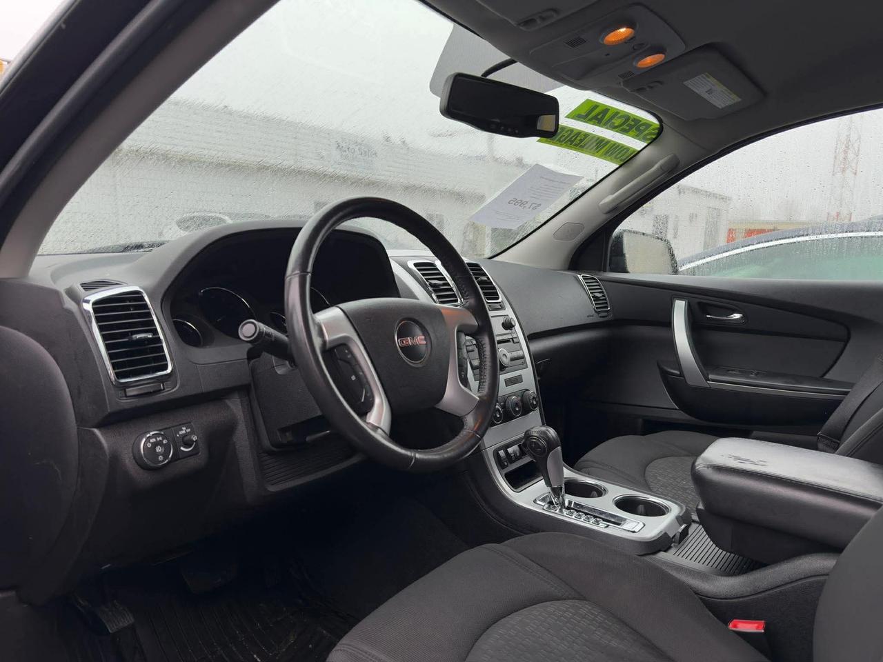 2012 GMC Acadia SLE2 Photo