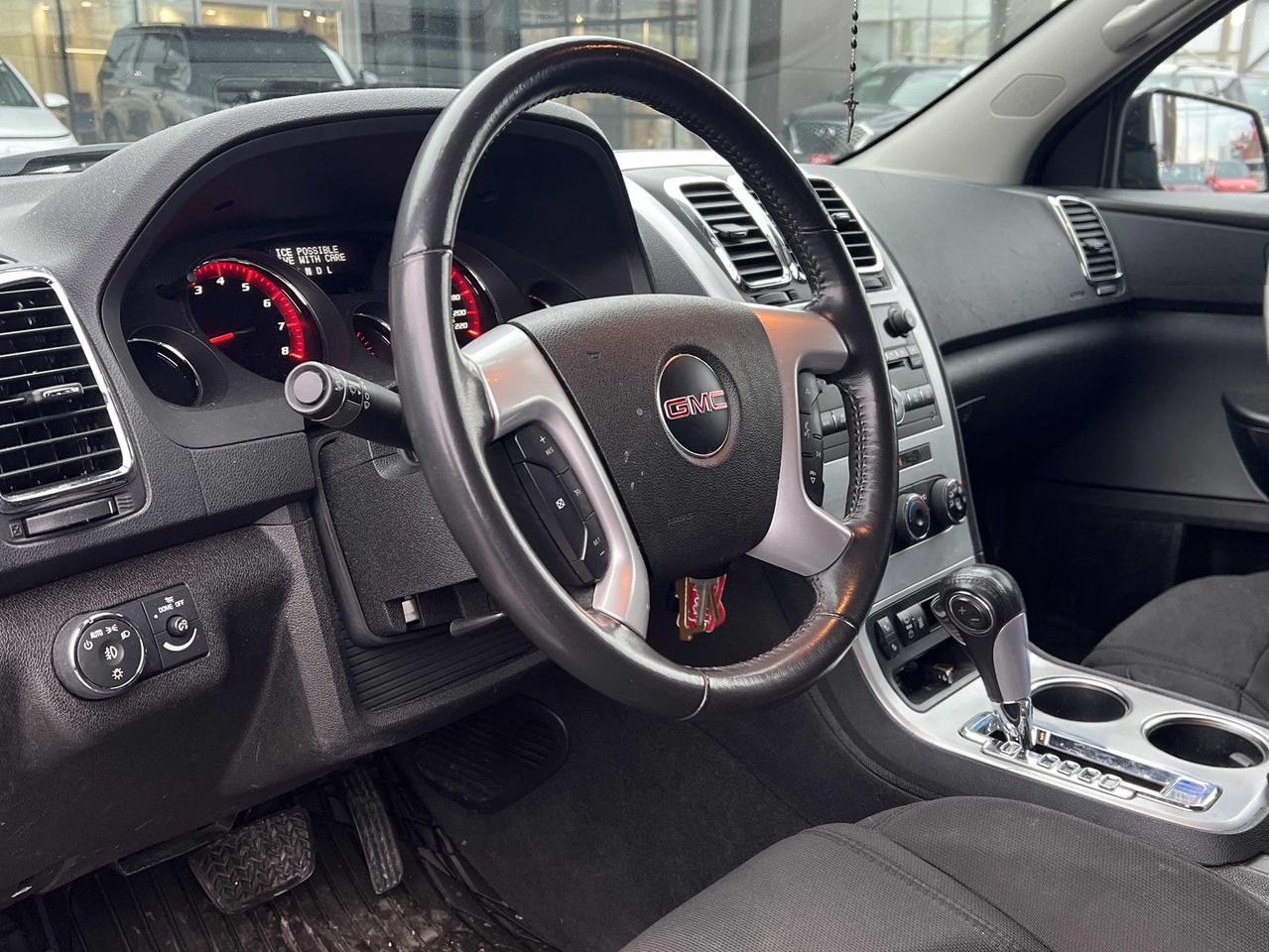 2012 GMC Acadia SLE2 Photo