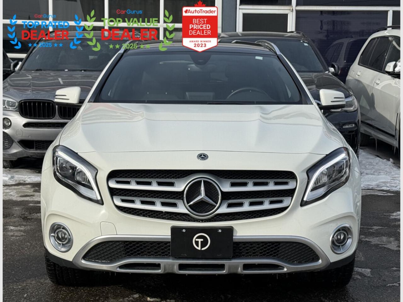 2018 Mercedes-Benz GLA 250 | PREMIUM | PANO | NAVI | BACK UP CAMERA Photo