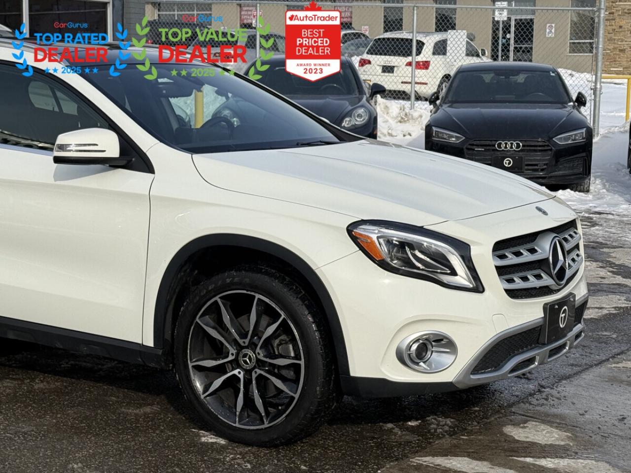 2018 Mercedes-Benz GLA 250 | PREMIUM | PANO | NAVI | BACK UP CAMERA Photo