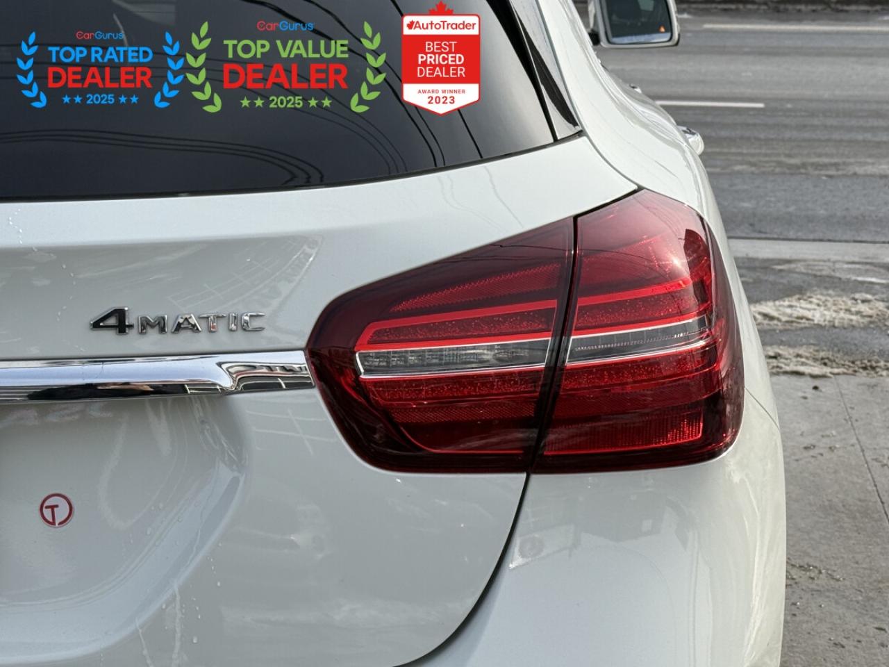 2018 Mercedes-Benz GLA 250 | PREMIUM | PANO | NAVI | BACK UP CAMERA Photo