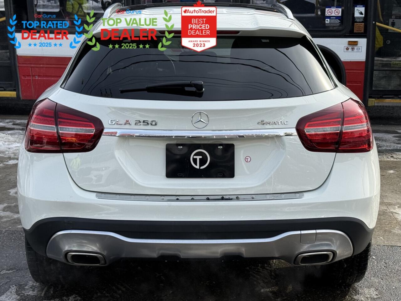 2018 Mercedes-Benz GLA 250 | PREMIUM | PANO | NAVI | BACK UP CAMERA Photo