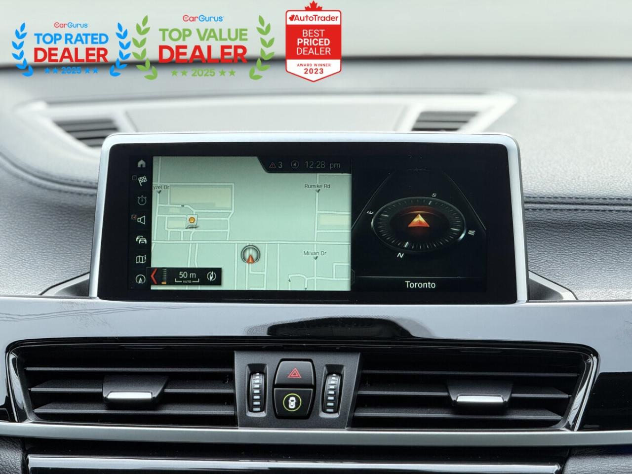 2018 BMW X2 | PREMIUM | PANO | HUD | APPLE CARPLAY Photo