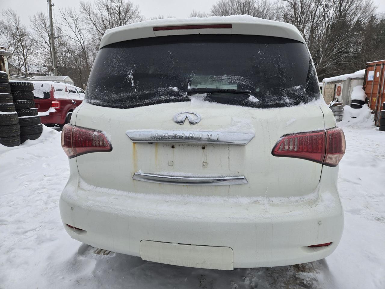 2011 Infiniti QX56 7-Passenger - Photo #5