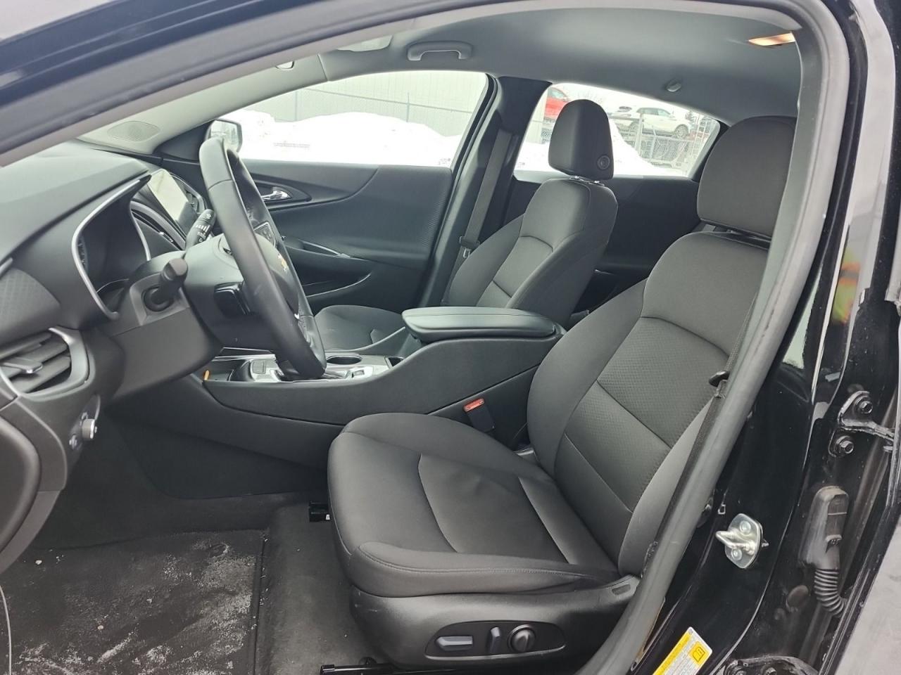 2024 Chevrolet Malibu 1LT Photo