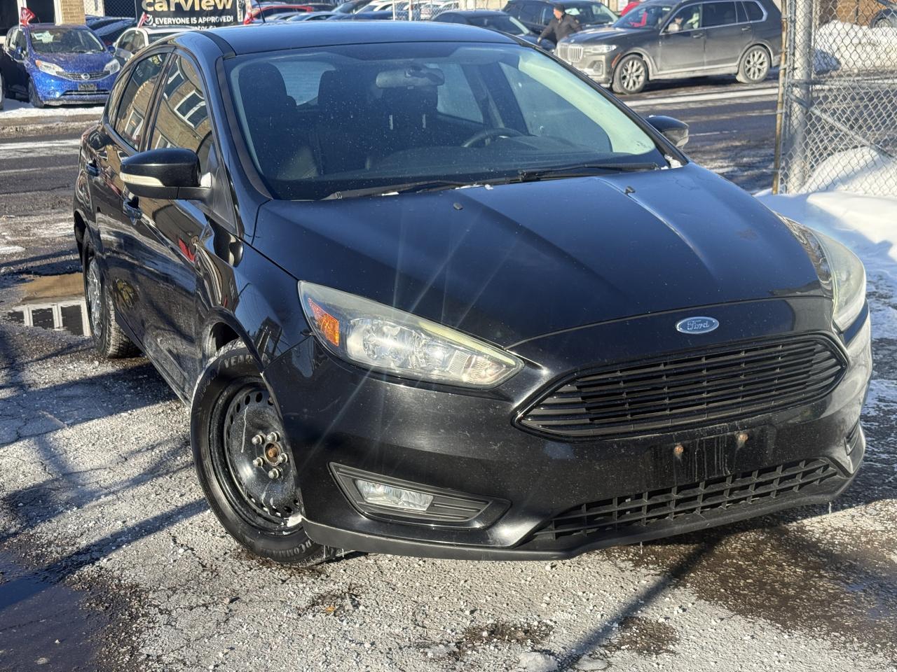 2016 Ford Focus SE Photo