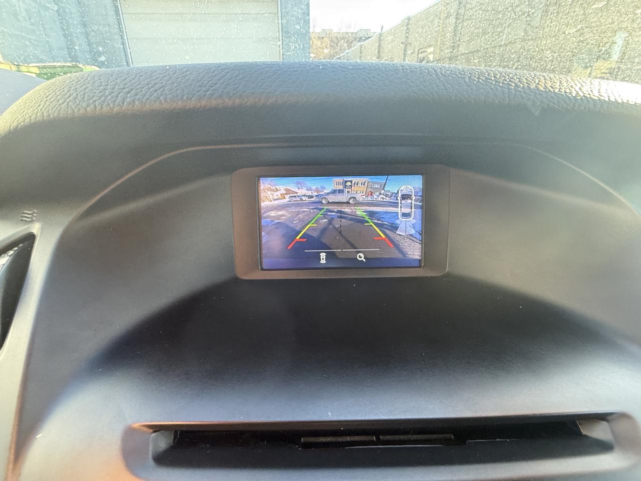 2016 Ford Focus SE Photo