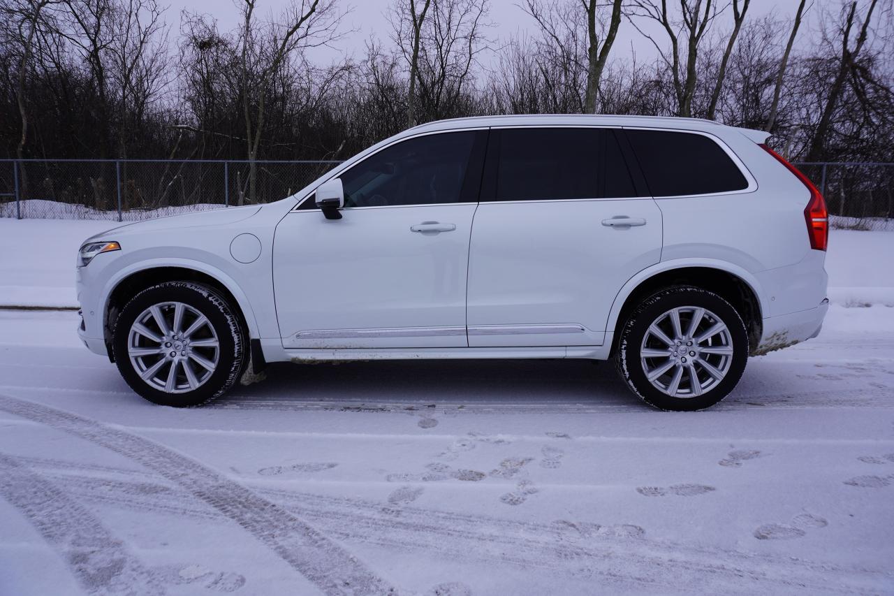 2016 Volvo XC90 T8 INSCRIPTION / 1 OWNER / NO ACCIDENTS / PHEV Photo