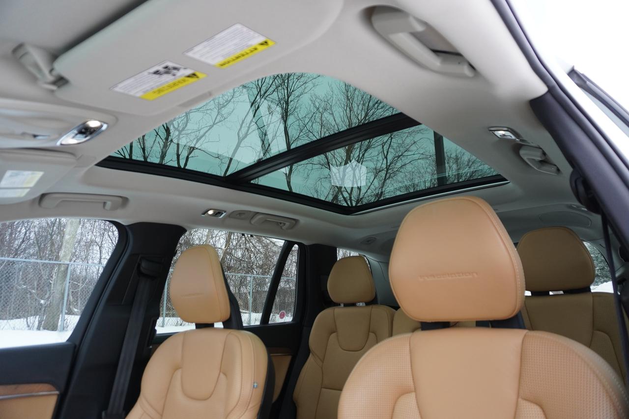 2016 Volvo XC90 T8 INSCRIPTION / 1 OWNER / NO ACCIDENTS / PHEV Photo