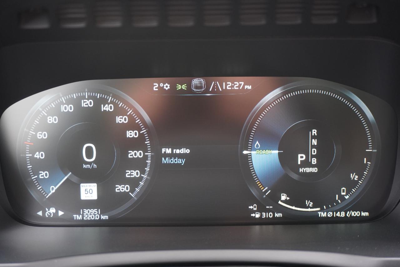 2016 Volvo XC90 T8 INSCRIPTION / 1 OWNER / NO ACCIDENTS / PHEV Photo