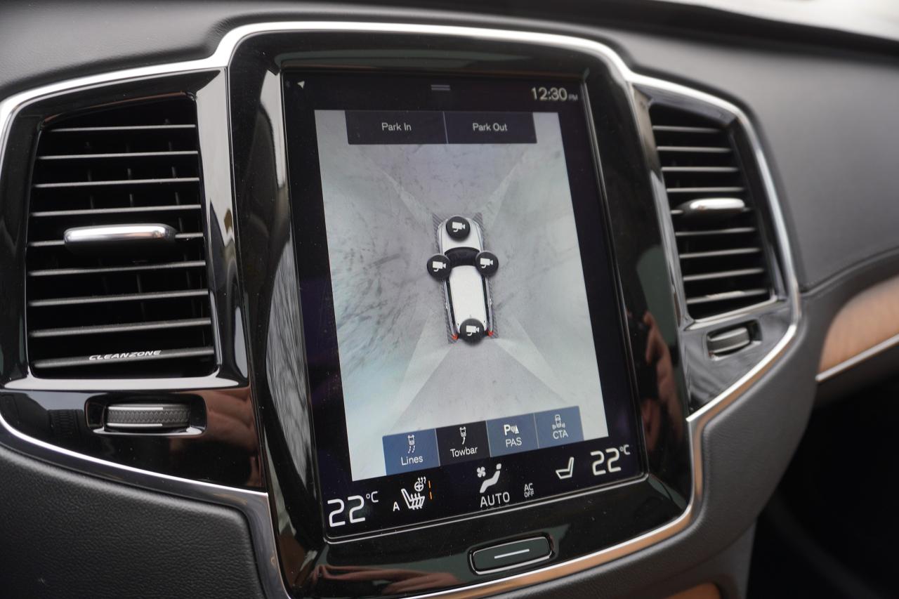 2016 Volvo XC90 T8 INSCRIPTION / 1 OWNER / NO ACCIDENTS / PHEV Photo