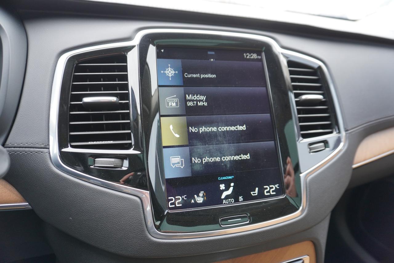 2016 Volvo XC90 T8 INSCRIPTION / 1 OWNER / NO ACCIDENTS / PHEV Photo