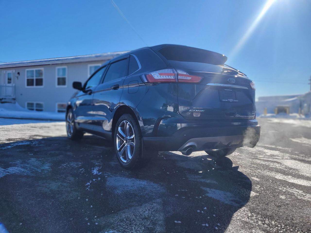 2020 Ford Edge SEL 4WD W/TWO SETS OF TIRES/RIMS Photo3