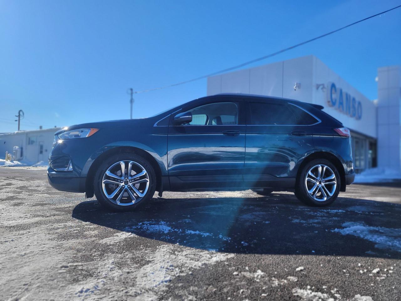 2020 Ford Edge SEL 4WD W/TWO SETS OF TIRES/RIMS Photo2